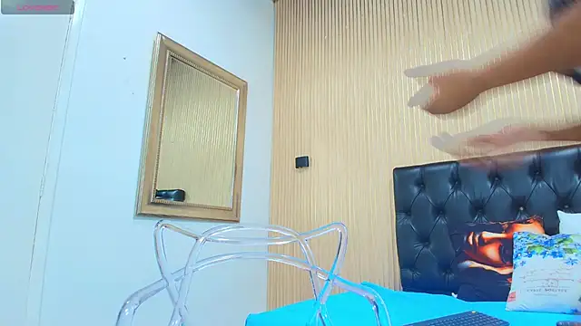 Snapshot of _Valeria_Brown chatting on 01-08-26, 08:55 Valeria Brown online show from 01-08-26, 08:55