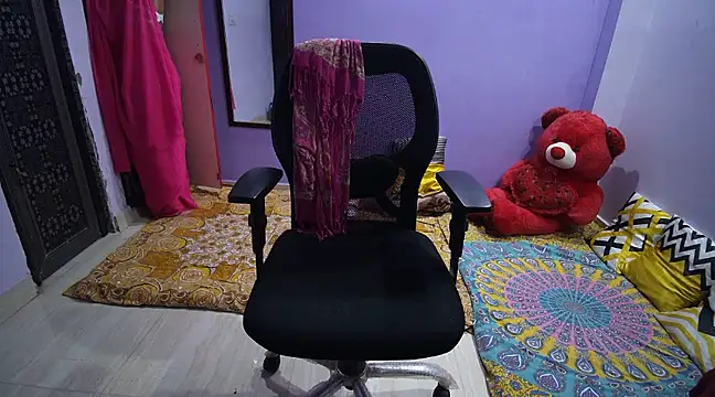 Snapshot of BabyNaina chatting on 02-21-25, 07:43 BabyNaina online show from 02-21-25, 07:43