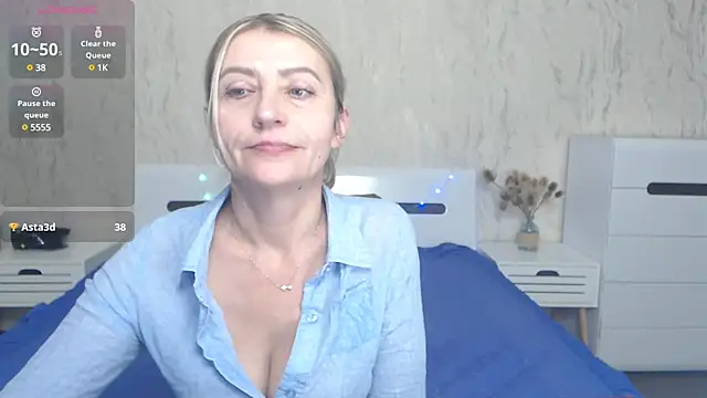 ZoeGrant online show from 02-13-25, 10:54