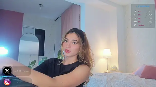 Snapshot of missrubijasper chatting on 02-19-25, 02:55 missrubijasper online show from 02-19-25, 02:55