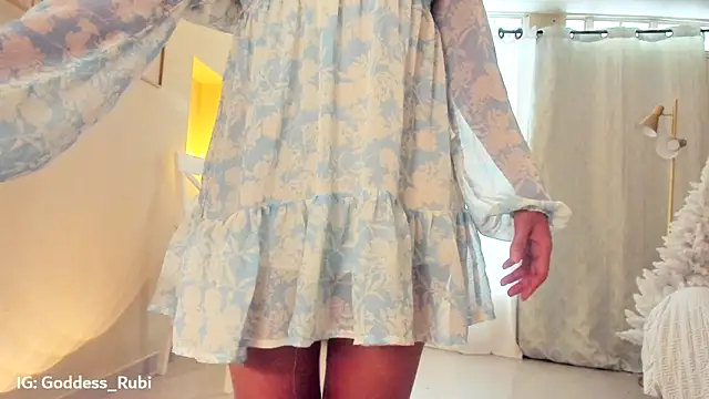 Snapshot of missrubijasper chatting on 11-26-25, 02:40 missrubijasper online show from 11-26-25, 02:40