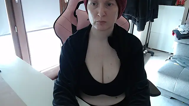 Snapshot of Exotic-Desire chatting on 03-23-26, 10:19 Exotic-Desire online show from 03-23-26, 10:19