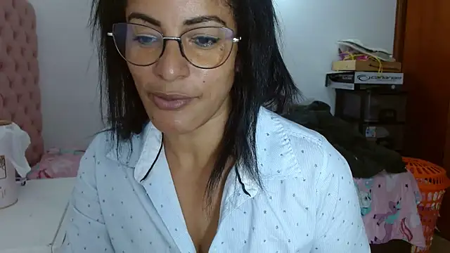 kateleyagrey online show from 03-20-25, 04:20