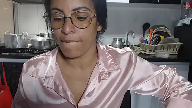 kateleyagrey online show from 09-30-25, 06:46