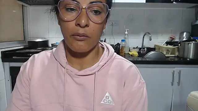 kateleyagrey online show from 03-26-26, 07:19