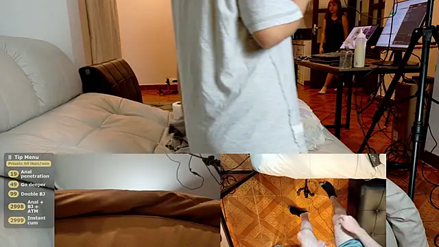 Snapshot of f4p_top chatting on 02-15-26, 02:52 f4p top online show from 02-15-26, 02:52