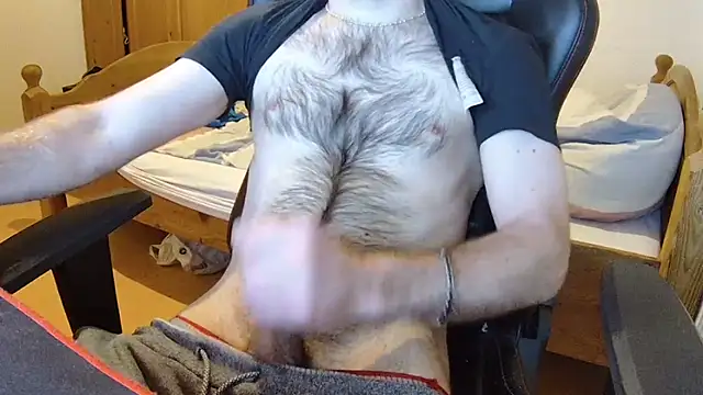 Snapshot of KmlBI26 chatting on 03-03-26, 11:38 KmlBI26 online show from 03-03-26, 11:38