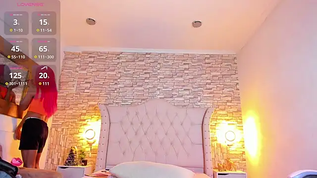 Snapshot of Lucia-sex chatting on 01-02-25, 08:02 Lucia-sex online show from 01-02-25, 08:02