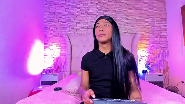 Snapshot of Lucia-sex chatting on 03-07-26, 07:55 Lucia-sex online show from 03-07-26, 07:55