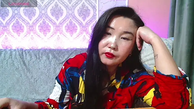 Snapshot of Bet_Lu chatting on 03-19-25, 07:06 Bet Lu online show from 03-19-25, 07:06