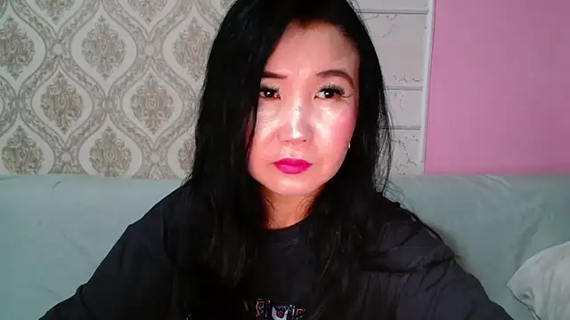 Snapshot of Bet_Lu chatting on 09-18-25, 10:50 Bet Lu online show from 09-18-25, 10:50