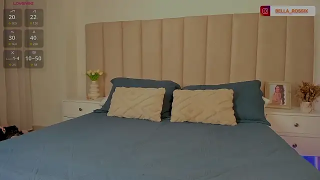 Snapshot of BellaRossii chatting on 02-20-26, 02:08 BellaRossii online show from 02-20-26, 02:08