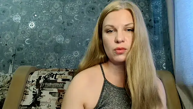 BlondeFox online show from 06-18-26, 03:07