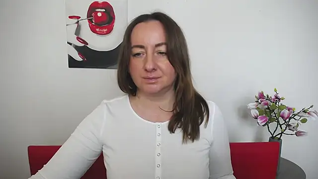 Abby Taylorr online show from 11-04-25, 08:35