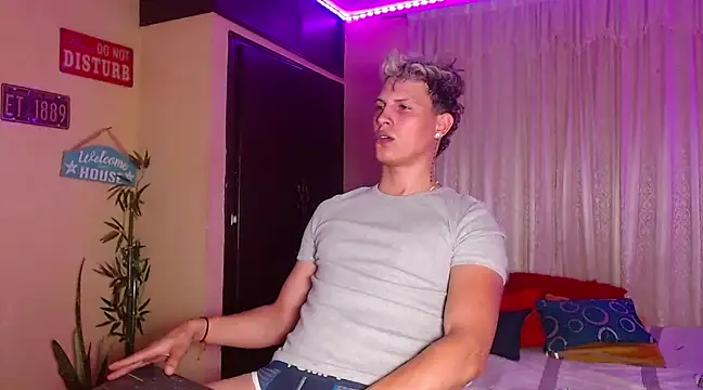 DavidNeill online show from 03-17-25, 11:54