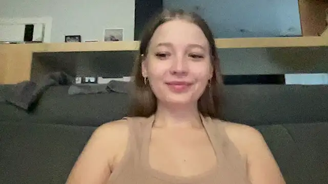 CharmingSarah online show from 07-30-26, 04:06