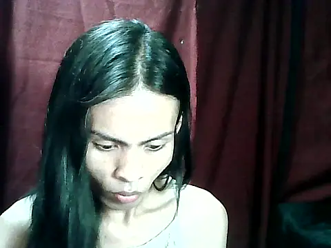 Snapshot of alluringSHANE chatting on 03-23-26, 08:24 alluringSHANE online show from 03-23-26, 08:24