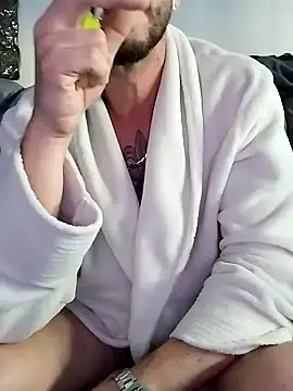 LoGaNfree88 online show from 01-25-25, 05:08