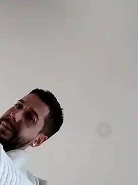 LoGaNfree88 online show from 03-10-25, 03:41