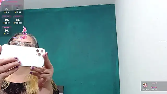 scaelettdubois online show from 03-08-25, 04:01