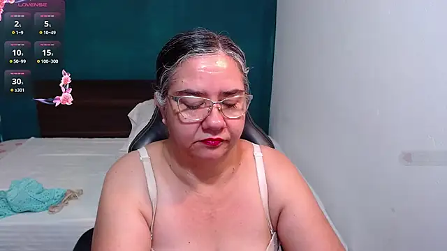 scaelettdubois online show from 10-07-25, 12:19