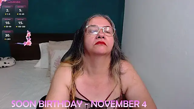 scaelettdubois online show from 10-31-25, 11:28