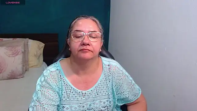 scaelettdubois online show from 06-13-26, 01:47
