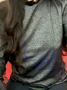 Snapshot of SHARONRodrig chatting on 10-27-25, 04:44 SHARONRodrig online show from 10-27-25, 04:44