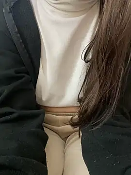 Snapshot of SHARONRodrig chatting on 01-13-26, 09:20 SHARONRodrig online show from 01-13-26, 09:20