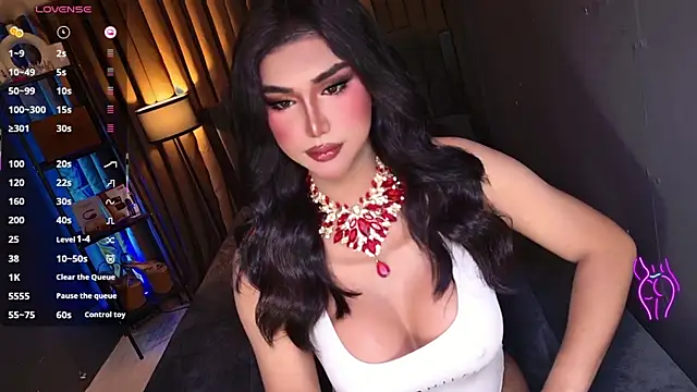 Snapshot of SexGoddess_Celine chatting on 10-18-25, 11:44 SexGoddess Celine online show from 10-18-25, 11:44