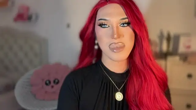 Snapshot of Ts_glamxxxx chatting on 09-26-25, 03:54 Ts glamxxxx online show from 09-26-25, 03:54