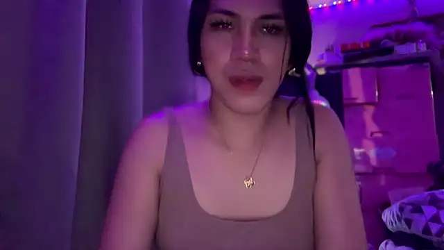 Snapshot of Ts_glamxxxx chatting on 10-25-25, 06:46 Ts glamxxxx online show from 10-25-25, 06:46