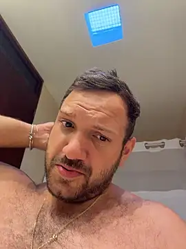 Snapshot of JonJ0 chatting on 01-18-26, 12:42 JonJ0 online show from 01-18-26, 12:42