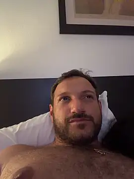 Snapshot of JonJ0 chatting on 02-15-26, 01:57 JonJ0 online show from 02-15-26, 01:57