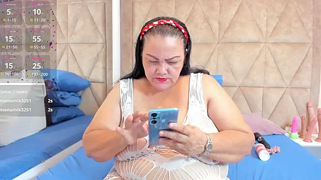 mommy cute online show from 01-27-25, 02:20