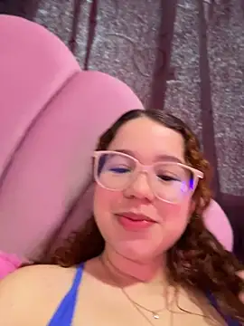 Lucyklein2022 online show from 07-26-26, 02:57