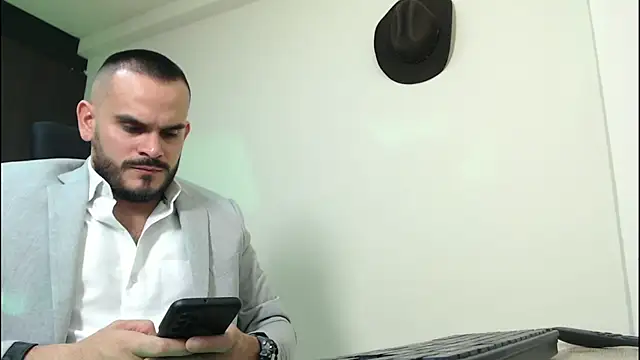 cowboyht online show from 12-14-25, 03:56