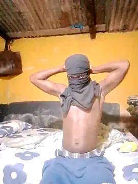 Snapshot of LULE37587001 chatting on 01-10-26, 05:37 LULE37587001 online show from 01-10-26, 05:37