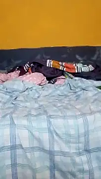 Snapshot of LULE37587001 chatting on 02-16-26, 02:57 LULE37587001 online show from 02-16-26, 02:57