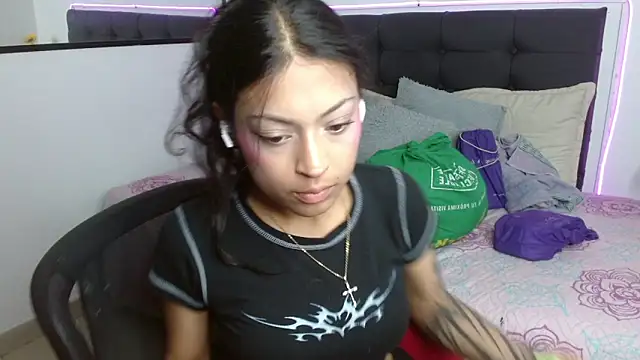 vaness weet online show from 05-30-26, 10:18
