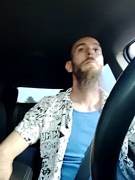 Snapshot of JohnnyFaster chatting on 09-12-25, 11:59 JohnnyFaster online show from 09-12-25, 11:59