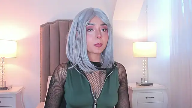 Emma Torres   online show from 03-03-26, 12:00