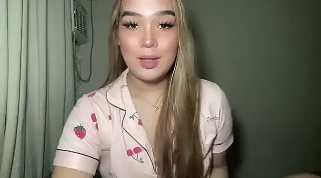 MissCataleyaxxx online show from 12-26-24, 02:33