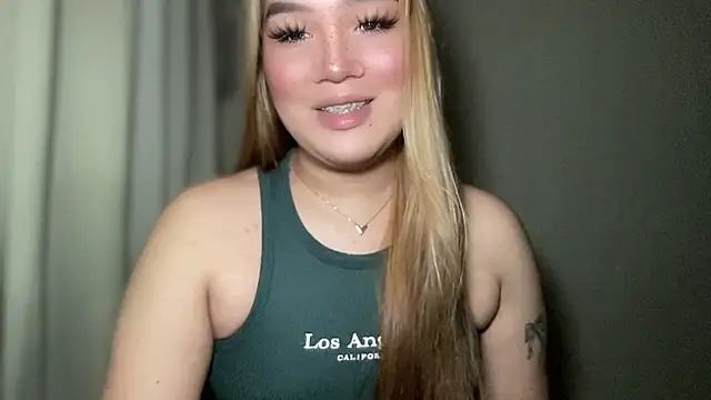 Snapshot of MissCataleyaxxx chatting on 01-30-25, 02:27 MissCataleyaxxx online show from 01-30-25, 02:27