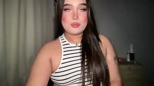 Snapshot of MissCataleyaxxx chatting on 02-19-26, 12:45 MissCataleyaxxx online show from 02-19-26, 12:45