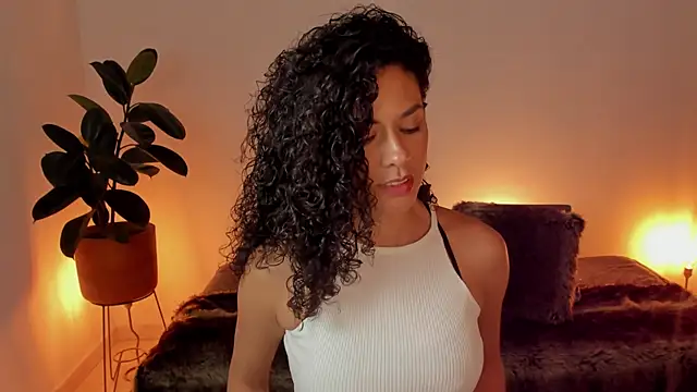 Snapshot of goddes_helena chatting on 12-13-24, 11:06 goddes helena online show from 12-13-24, 11:06