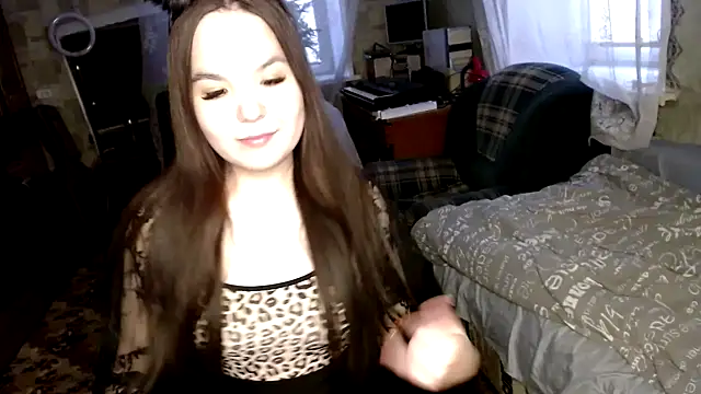 Snapshot of Var_Kiss chatting on 02-27-25, 10:59 Var Kiss online show from 02-27-25, 10:59