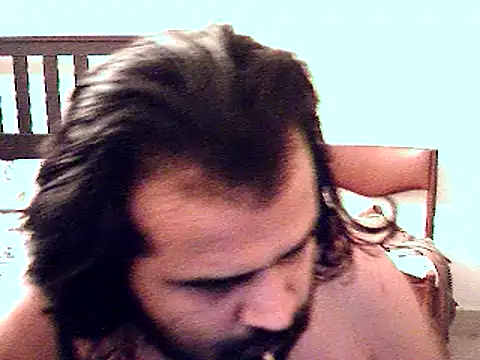 aksxi1 online show from 10-21-25, 02:18