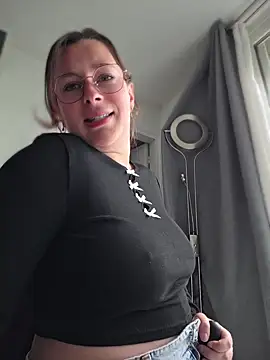 Amai Live online show from 05-05-26, 04:26