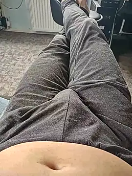 kiam471 online show from 04-01-26, 02:03